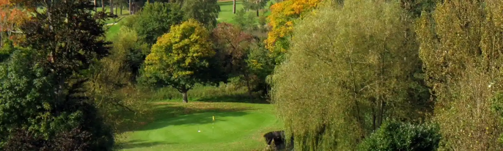 Hever Castle Golf 2.JPG