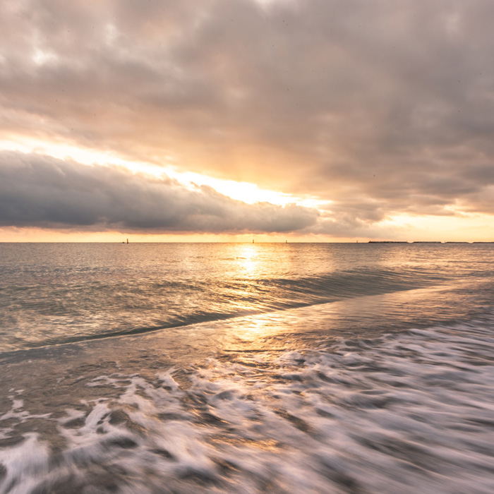 Beach Summary Image 700X700